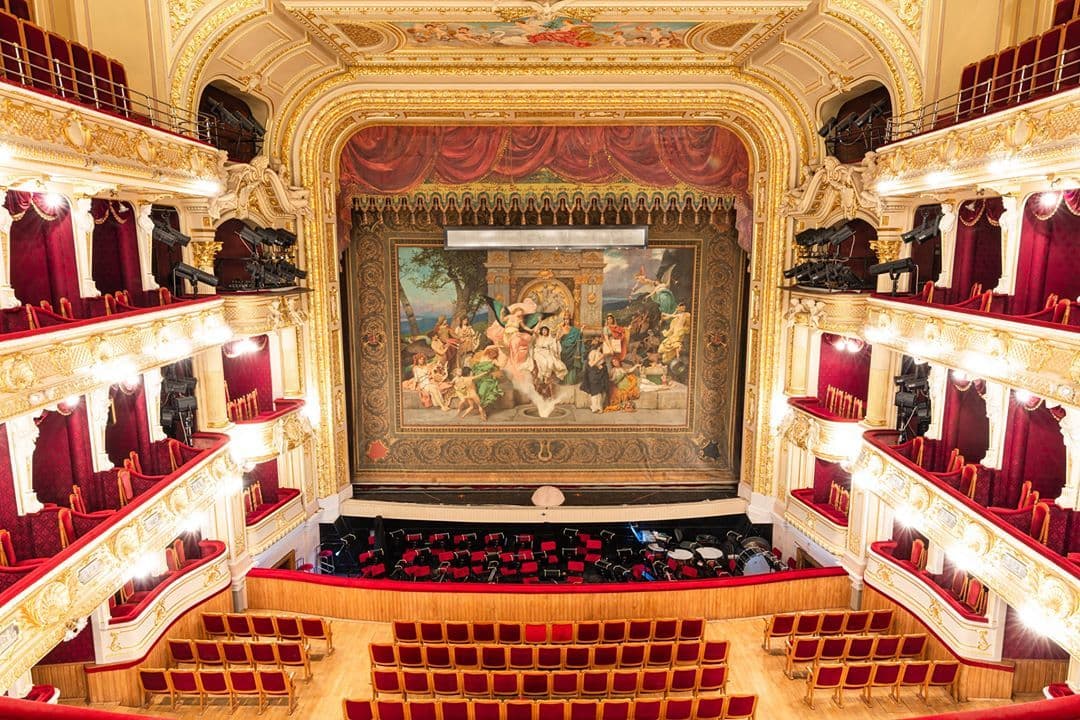 lviv-opera-pro-lux.jpg