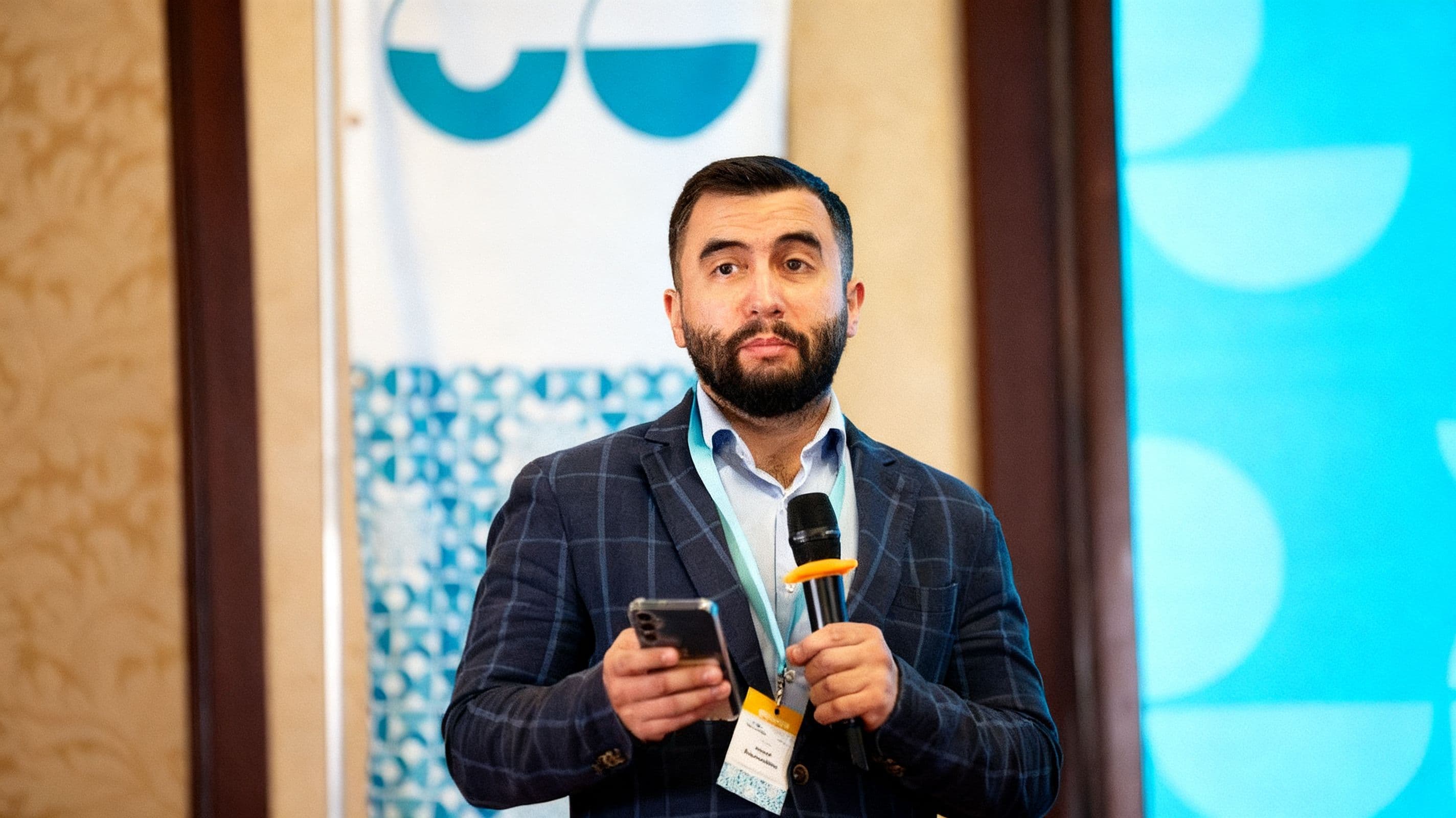 Київ: Арсен Жумаділов подав у відставку з посади директора Агенції оборонних закупівель