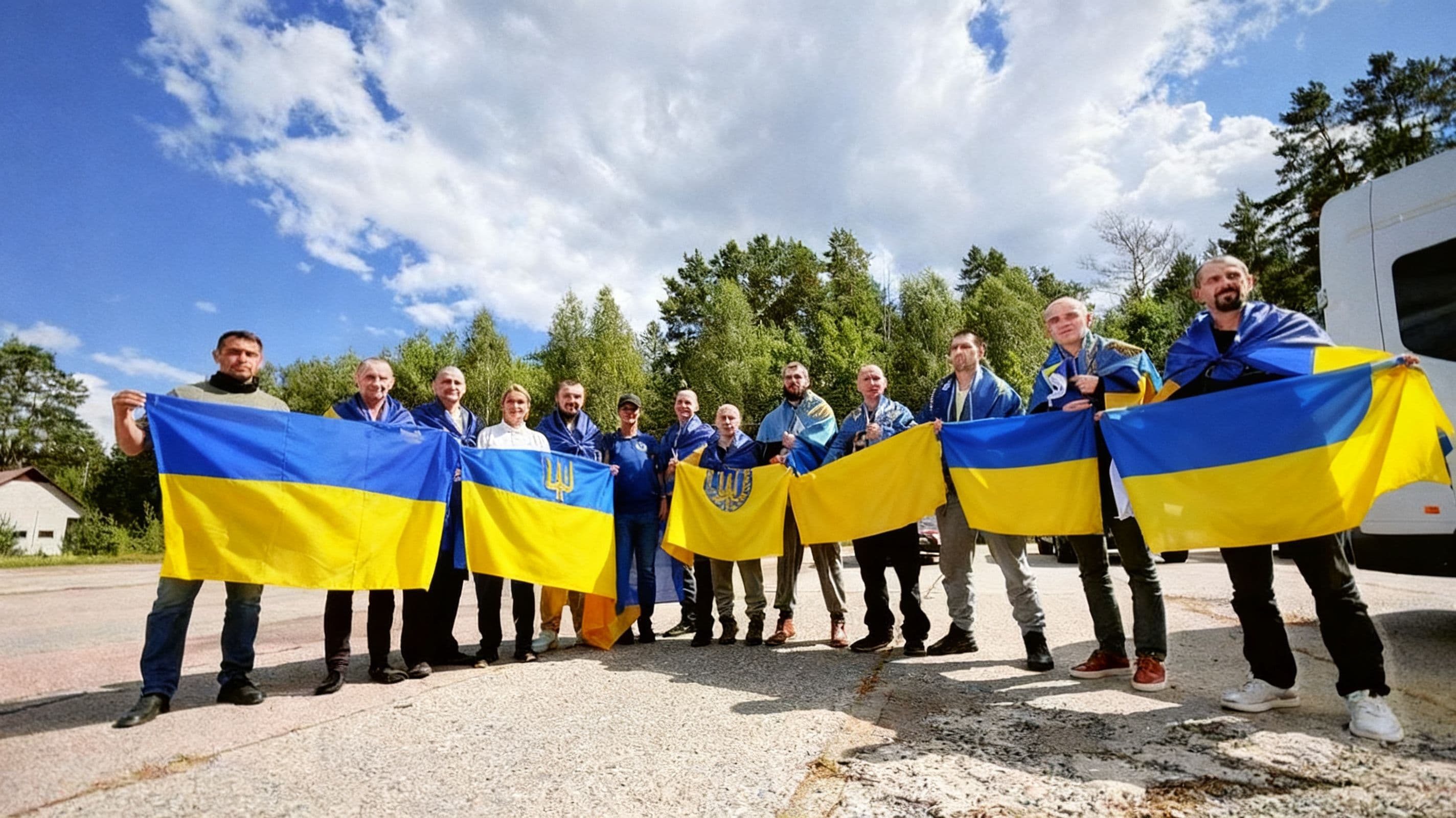 Білорусь + Обмін військових + Повернення 10 військовослужбовців
