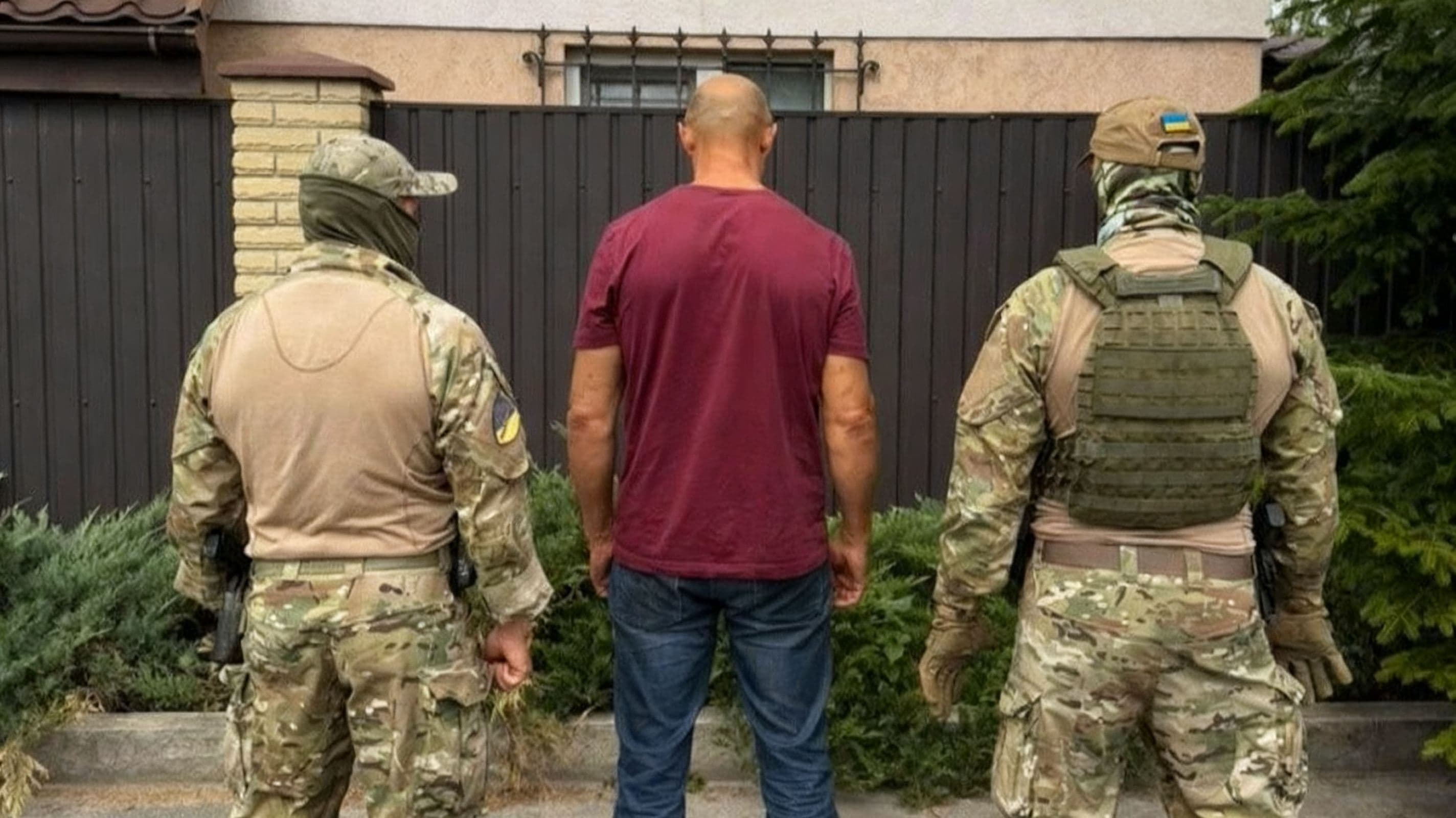 Львівська область: НАБУ та САП викрили військових у вимаганні хабаря в 4,48 млн грн