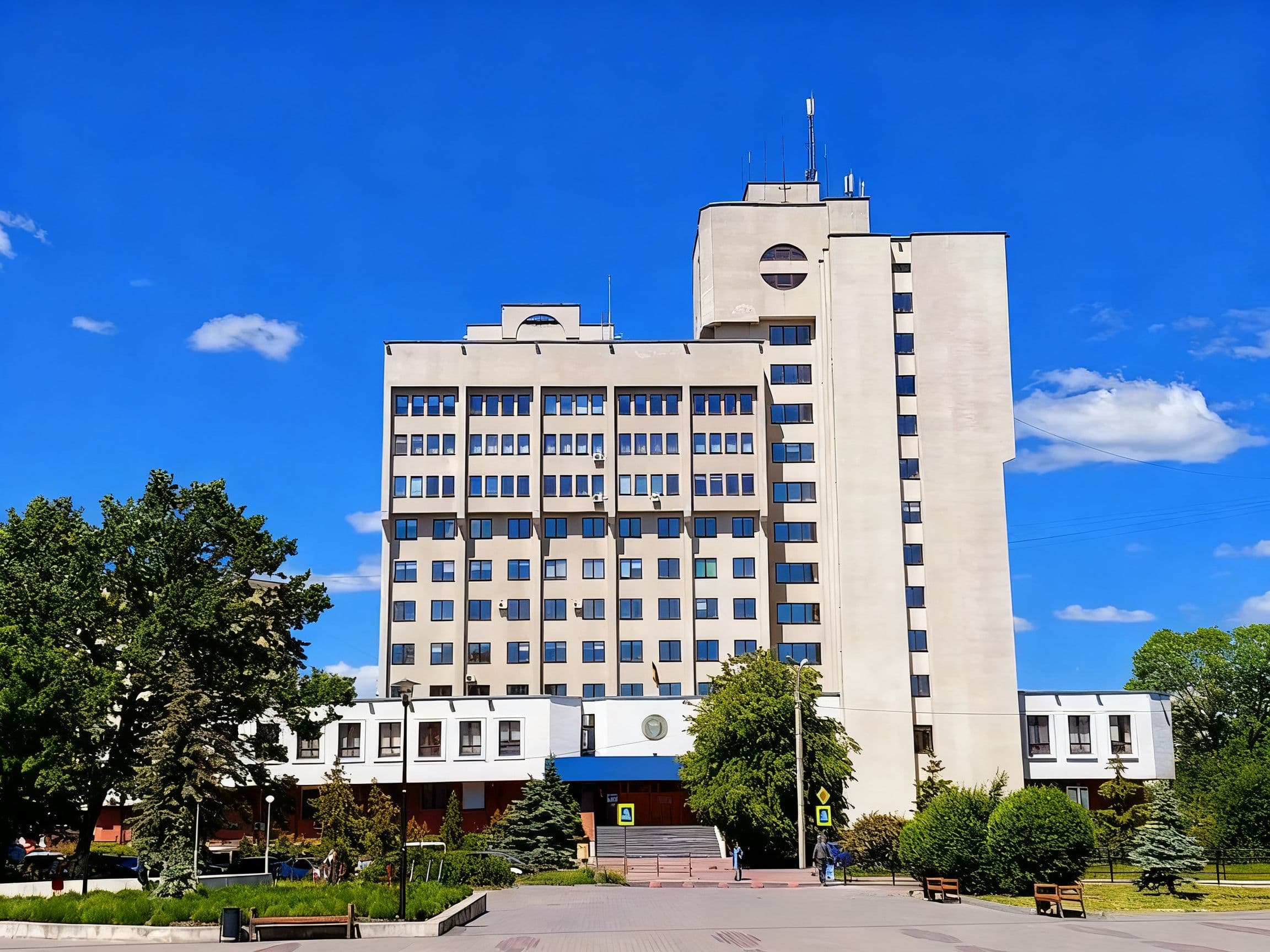 Тернопільщина: Обшуки НАБУ в податковій службі