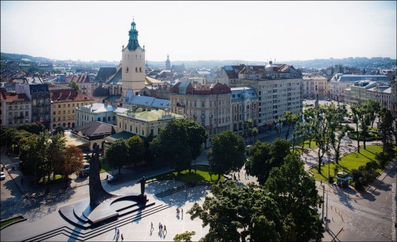 1932949_800x600_lviv_skyscraper_4.jpg