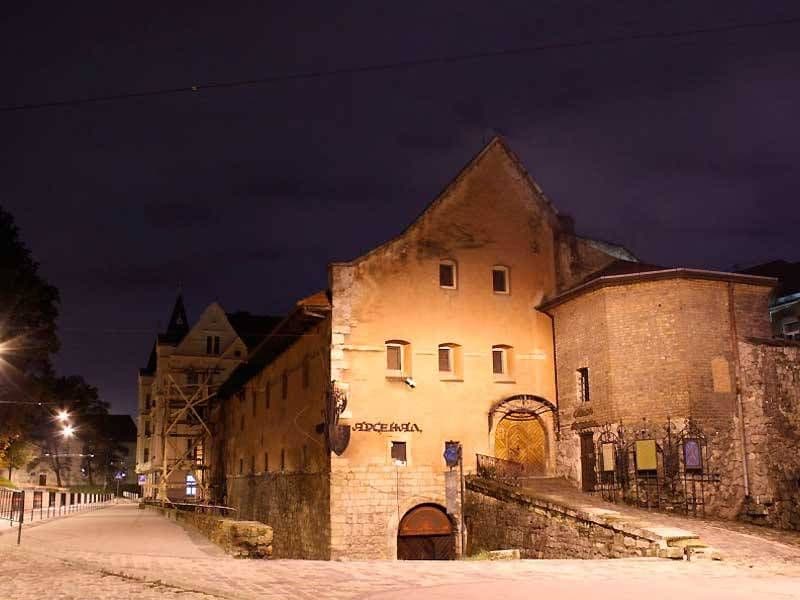 Bg