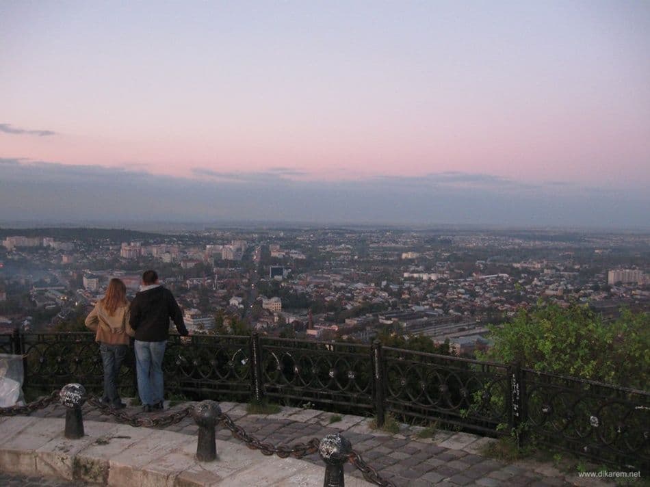 park-visokiy-zamok.jpg