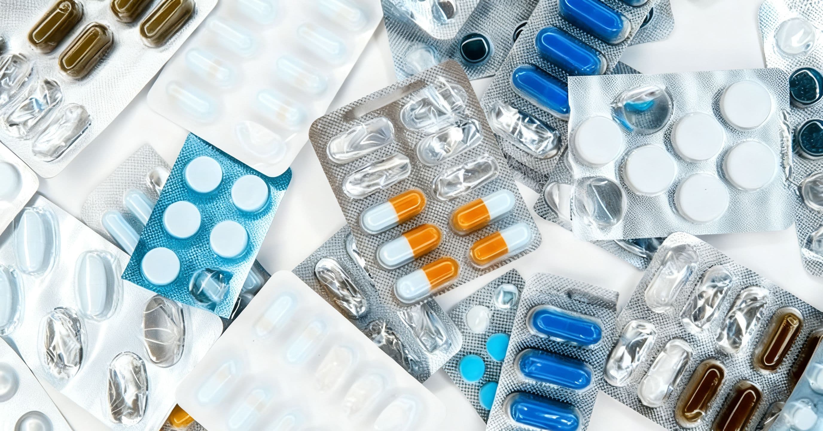Київщина: Атаки на фармацевтичні склади і дефіцит ліків