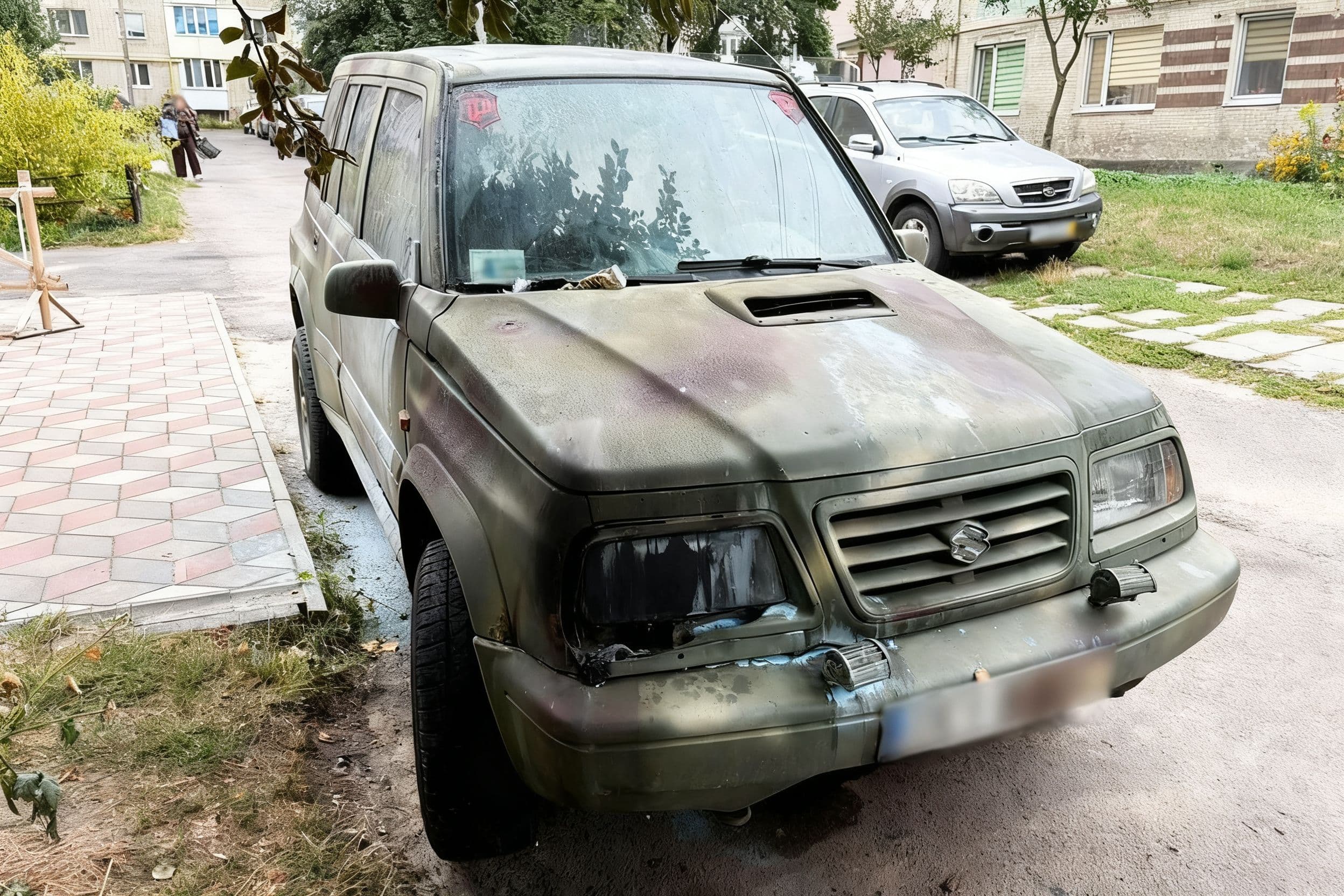 Рівне: 18-річний хлопець підпалив авто військового за 1500 доларів